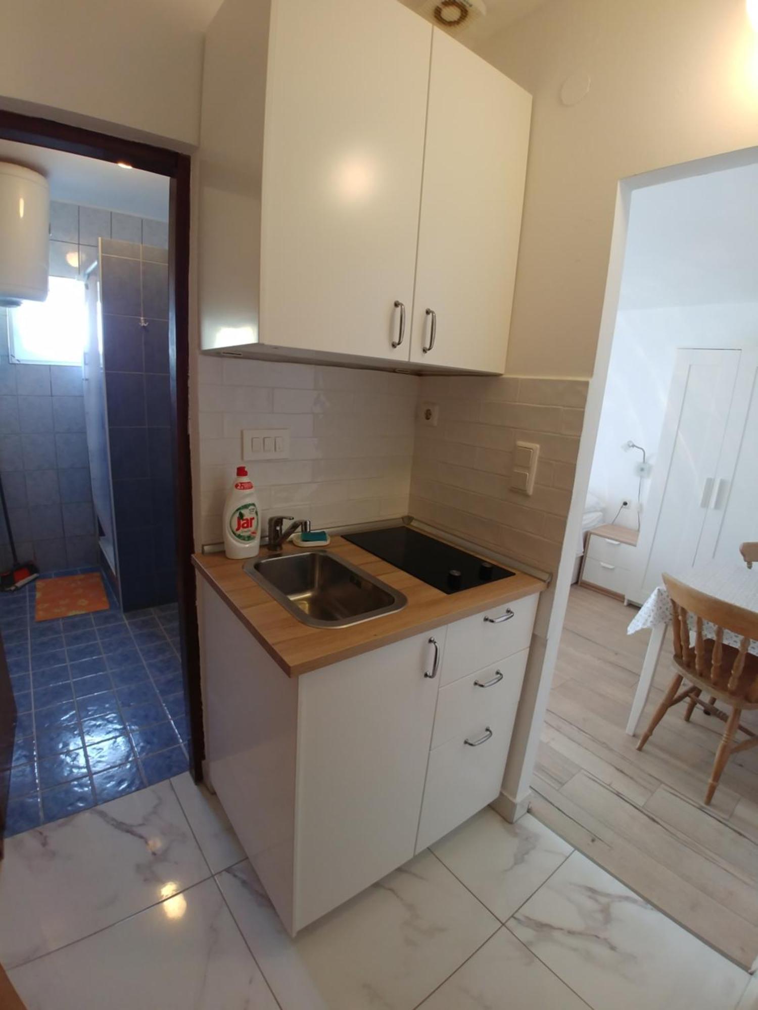 Apartmani Sali Seaview Bagian luar foto