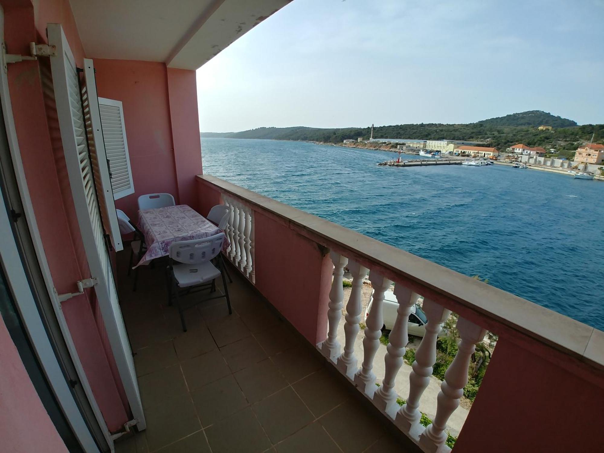 Apartmani Sali Seaview Bagian luar foto