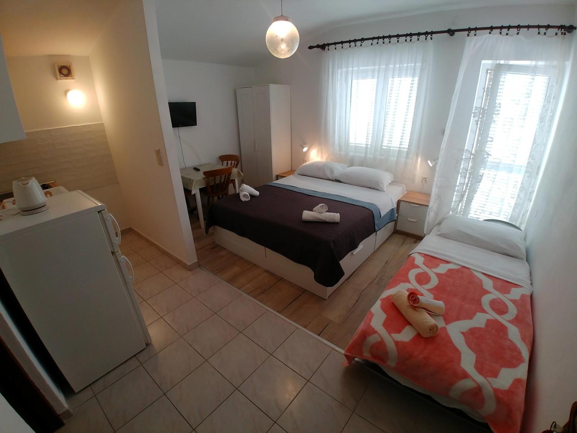 Apartmani Sali Seaview Bagian luar foto
